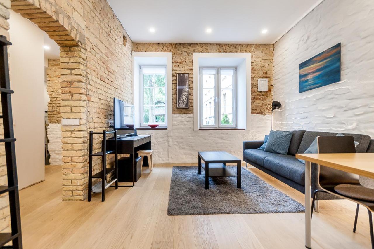 Old Town Pylimo Apartment By Urban Rent Vilnius Dış mekan fotoğraf